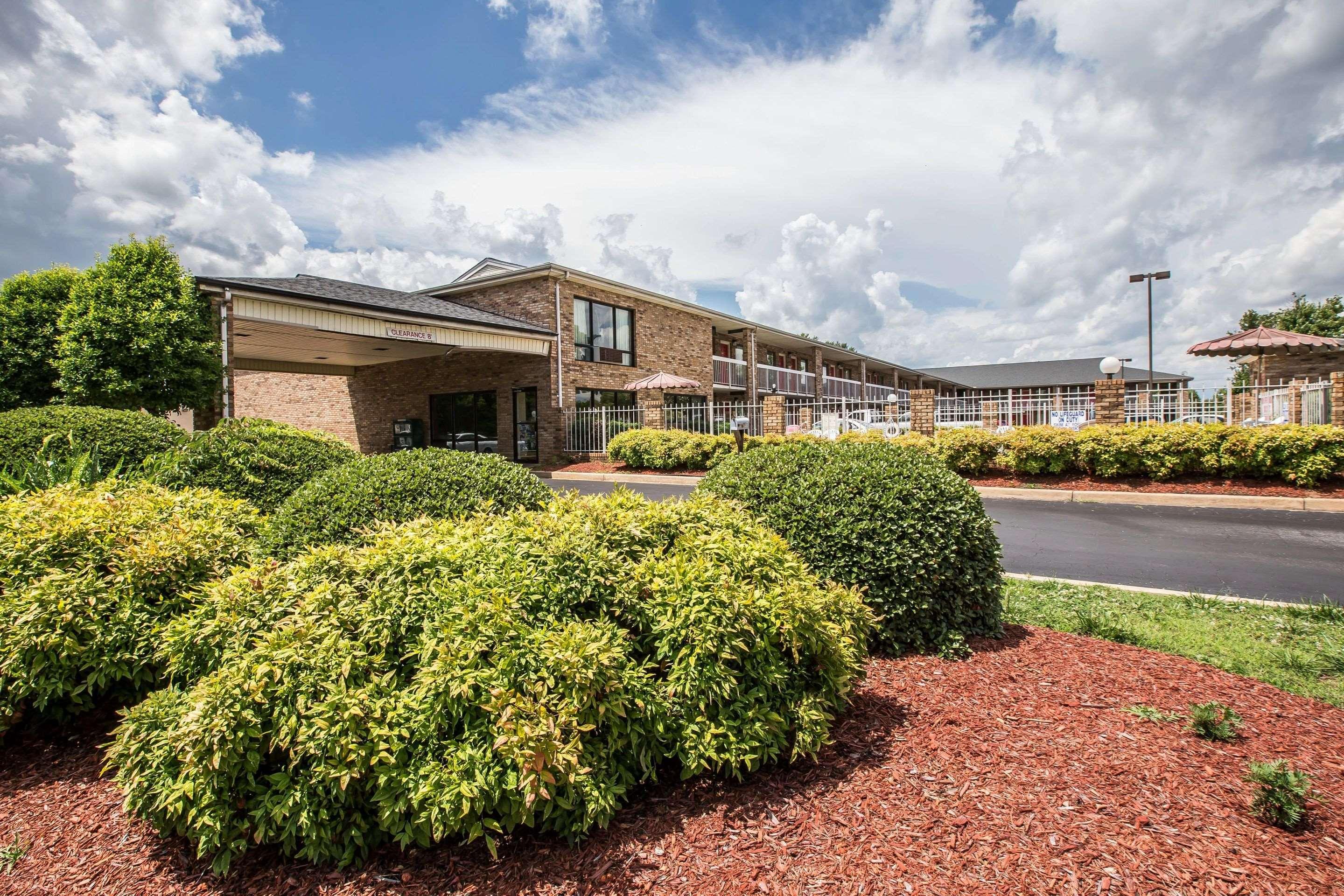 Rodeway Inn Expo Center Spartanburg Exterior photo